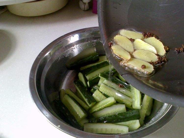 黄瓜的腌制方法及步骤