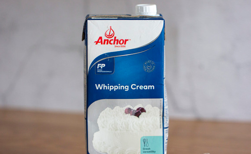 乳脂奶油和动物奶油的区别（烘焙大师不会告诉你的常用7款淡奶油测评！）
