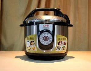 苏泊尔电压力锅：厨房必备，烹饪利器