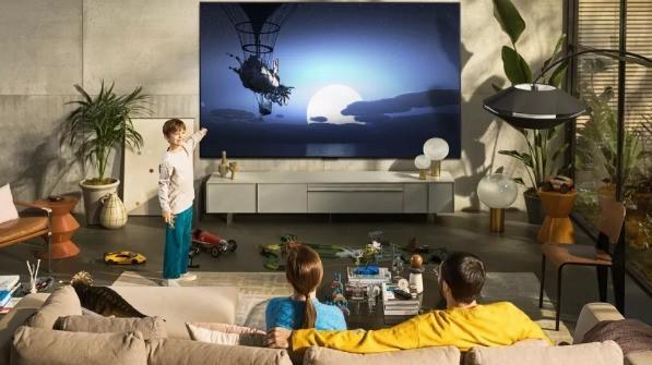 全球最大的 OLED 电视开启预购：20 多万元一台！