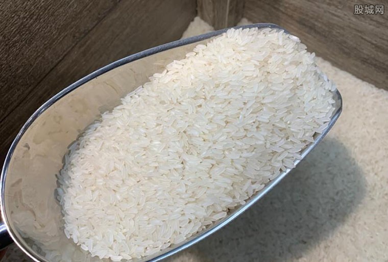 年龄大了建议：少吃大米面条多吃4种“黄金豆”（懂吃更安康）
