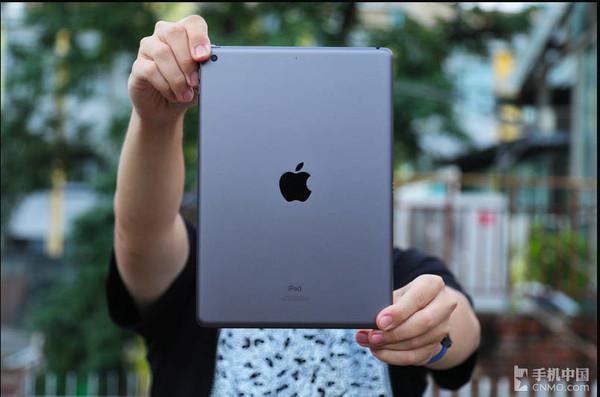 曝新款 iPad 也将采用 USB-C 接口 或将在 18 日晚间上架