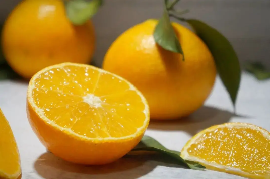 果冻橙可以用吸管吸吗（果冻橙的功效与作用）