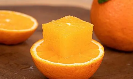 脐橙吃着酸正常吗（脐橙口感是怎么样的）