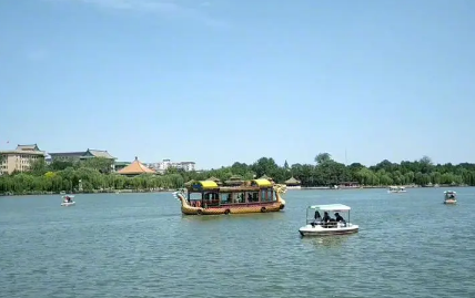 2023五一北京北海公园能划船吗（北京北海公园划船要钱吗）
