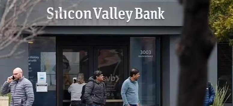 FDIC把硅谷银行卖给第一公民银行赚了5亿美元