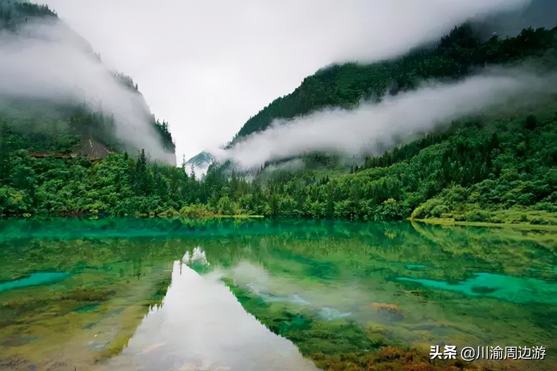 四川旅游景点（2022年，四川必去的3个宝藏地，风景一个比一个漂亮）