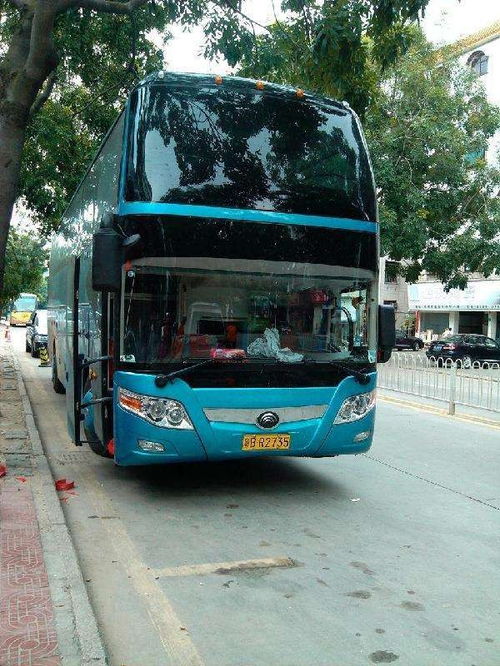 谁知道从台州玉环到杭州萧山最早的大巴车是几点钟？